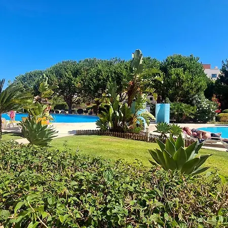 2 Terrace Town House البوفيرا
