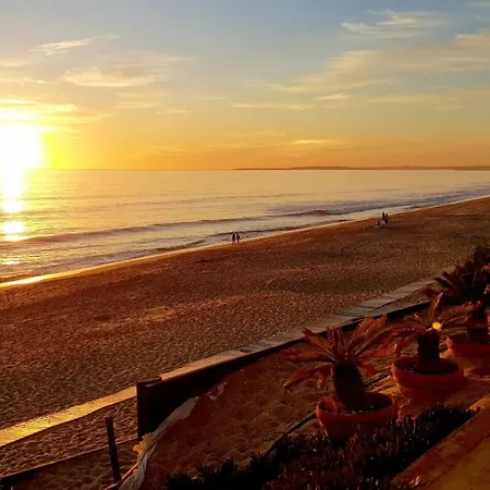 2 Terrace Town House Apartament *